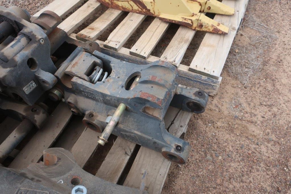JCB QUICK HITCH for sale (refcode TA1068374)