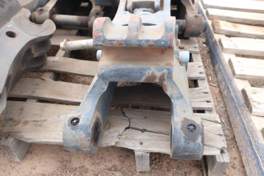 JCB QUICK HITCH for sale (refcode TA1068374)