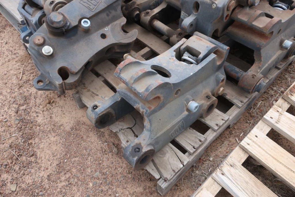 JCB QUICK HITCH for sale (refcode TA1068374)