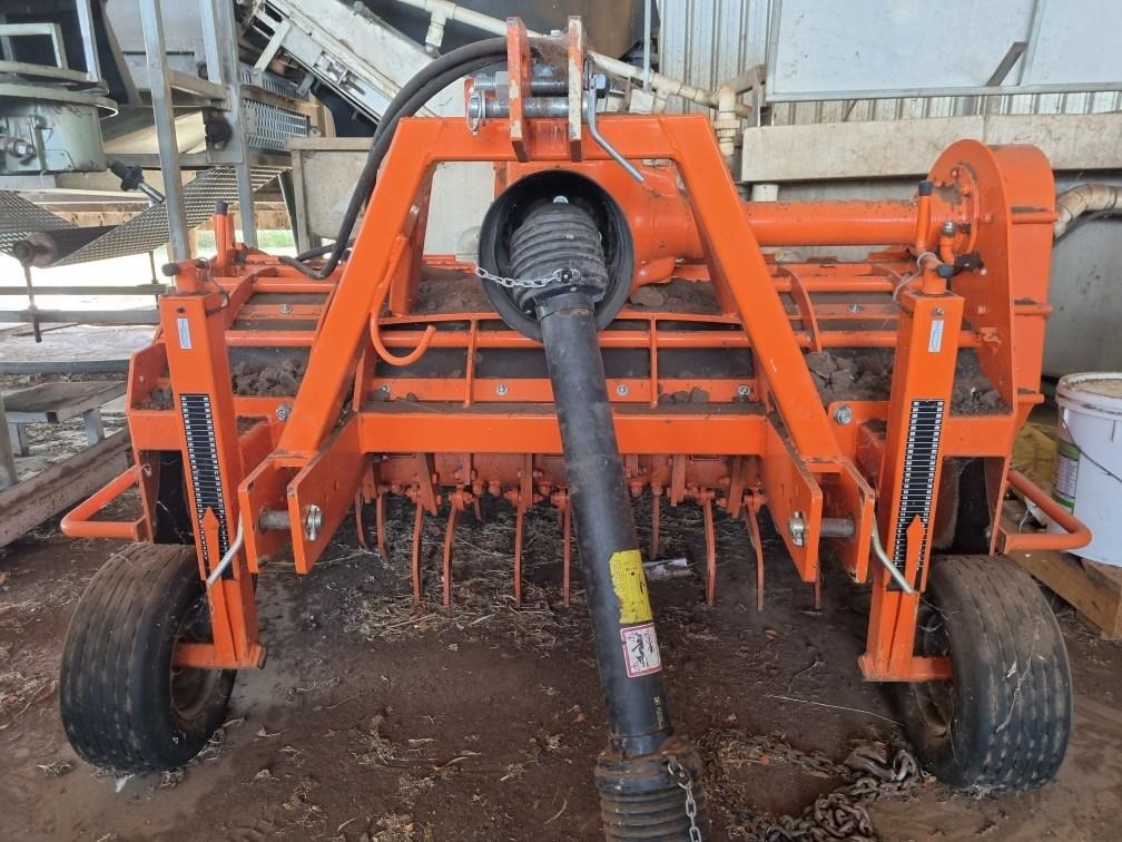 STRUIK 2RF165 BED FORMER Single Row Bed Former for sale (refcode TA1075514)