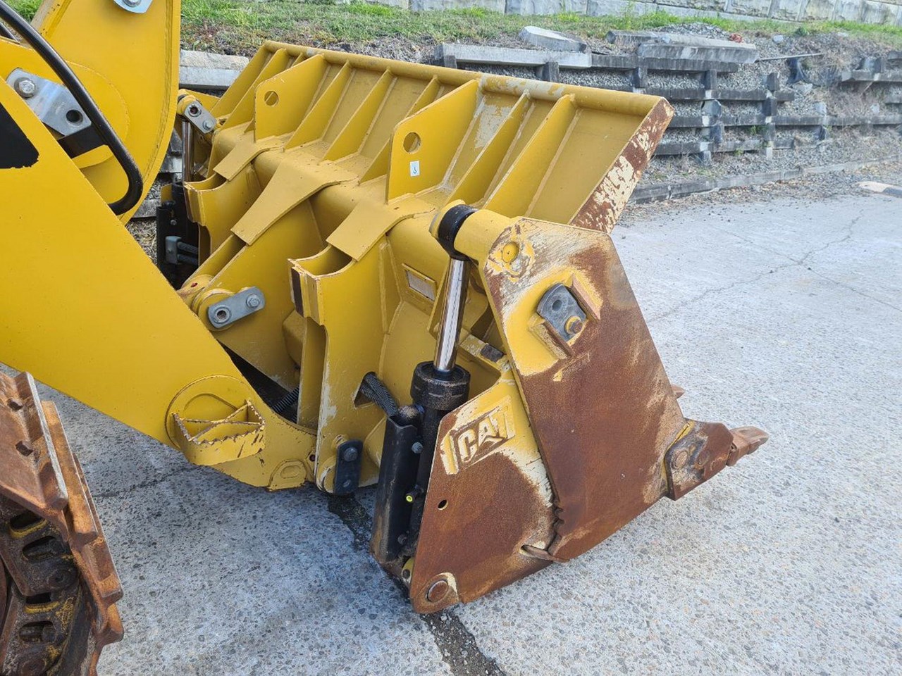 2015 CATERPILLAR 953D Crawler Loader Drott (Stock No. 89671) for sale