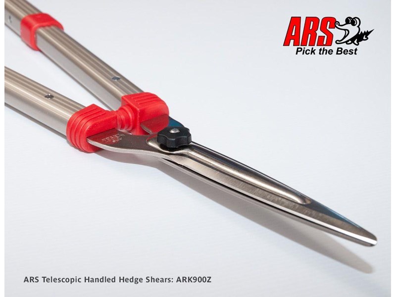 ARS TELESCOPIC HANDLED HEDGE SHEARS for sale