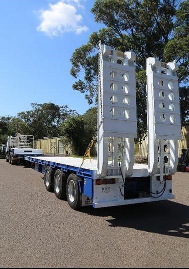 aaa 45' extendable drop deck with ramps and airbag suspension 874806 005