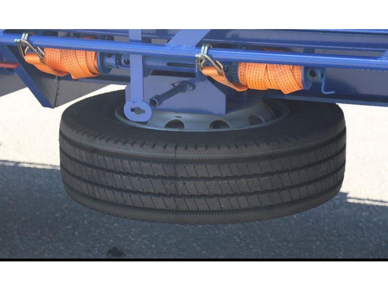 aaa 45' extendable drop deck with ramps and airbag suspension 874806 007