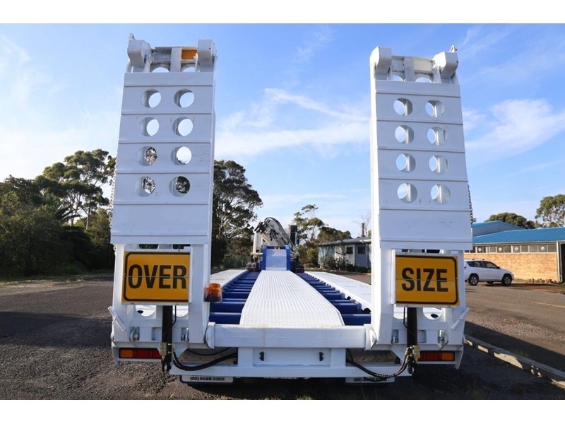 aaa quad axle low loader widener with bi-fold ramps 874812 002