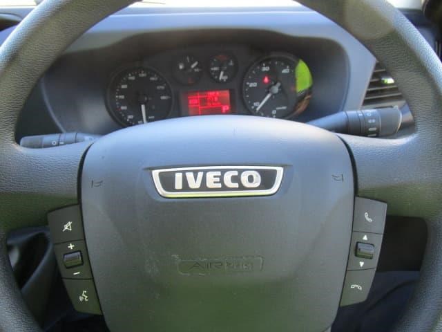 iveco daily 832742 013