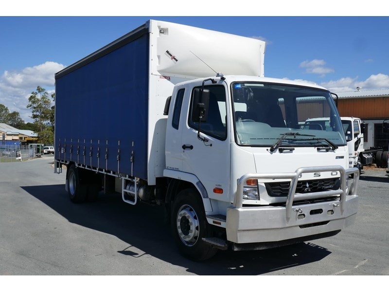 fuso fighter 861685 007