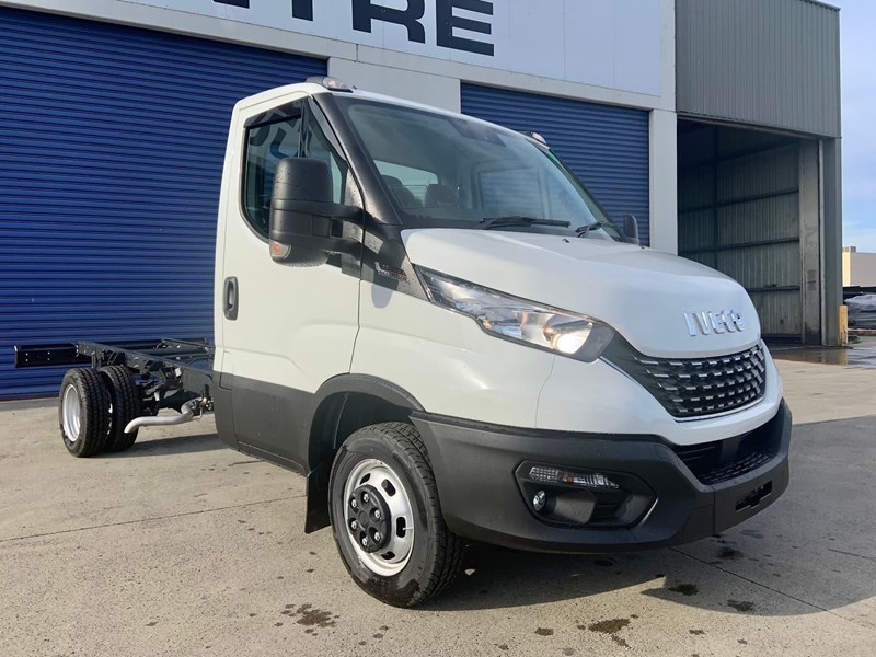 iveco daily 50c18a8 837386 001