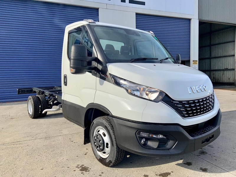 iveco daily 50c18a8 837386 008