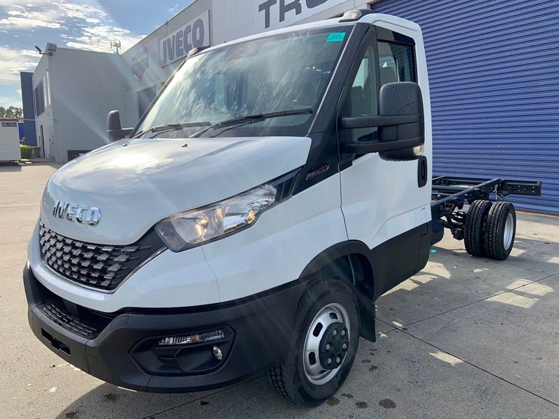 iveco daily 50c18a8 837386 003