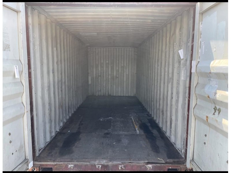 20ft shipping container 2882782 878808 005