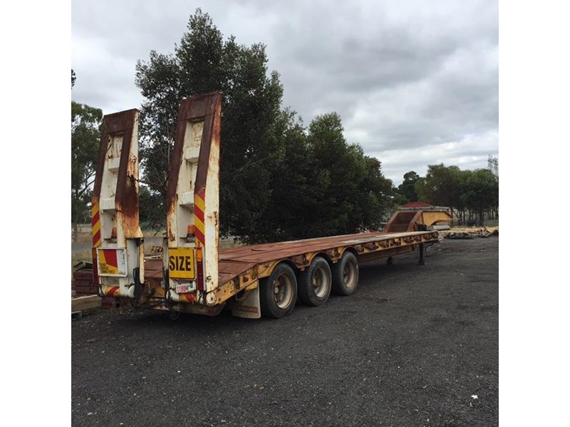 j smith and sons tri low loader 883978 002