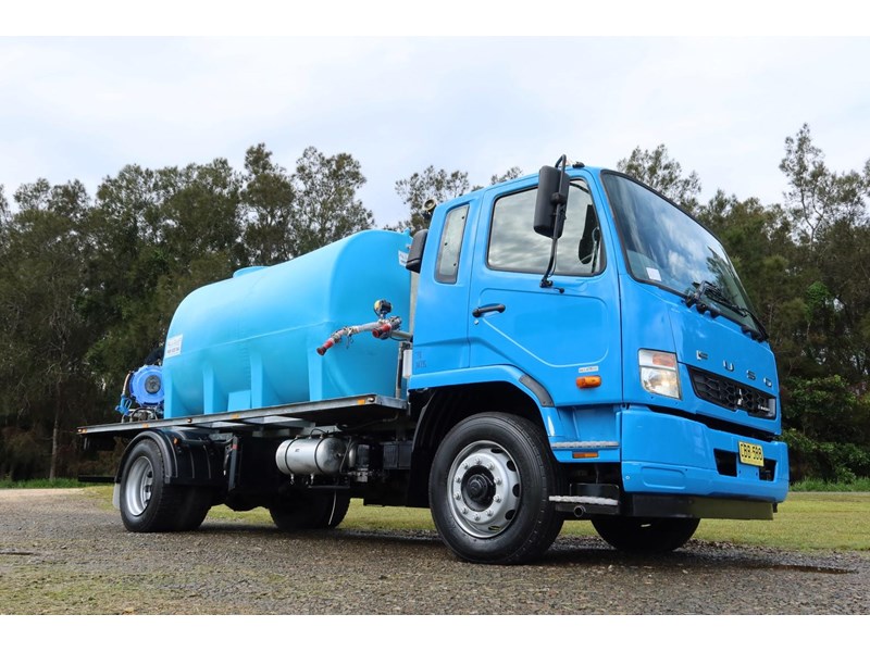 fuso fighter 1627 890238 023
