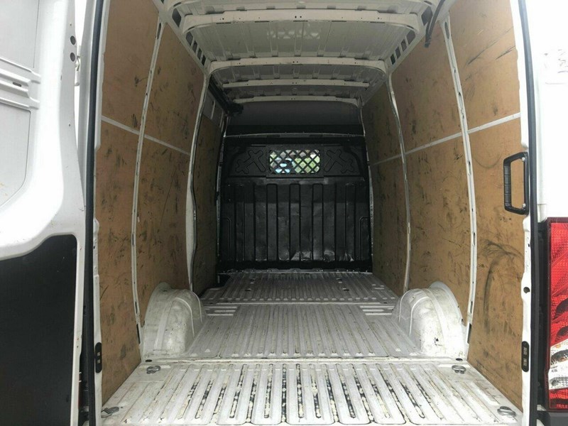 iveco daily 890391 017