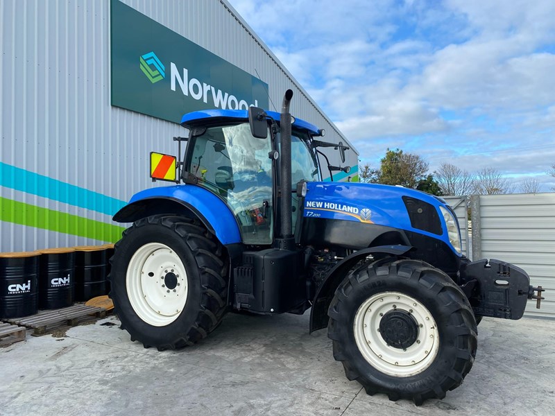 new holland t7.200 890151 001