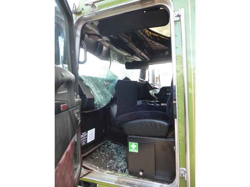 kenworth k200 891470 005