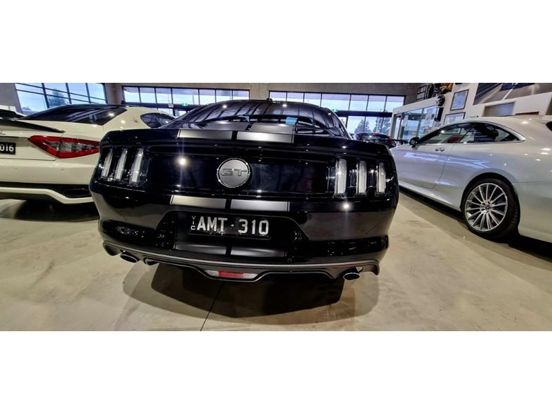 ford mustang 891859 012