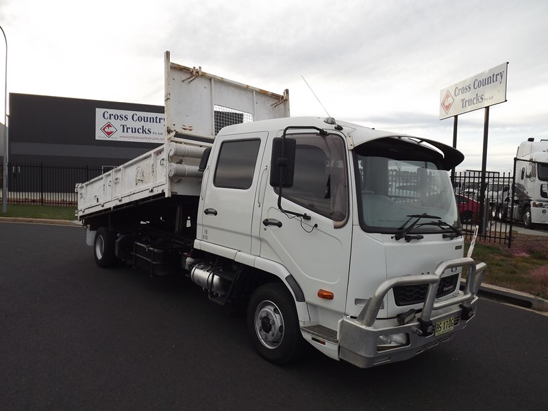 fuso fighter 1024 892412 001