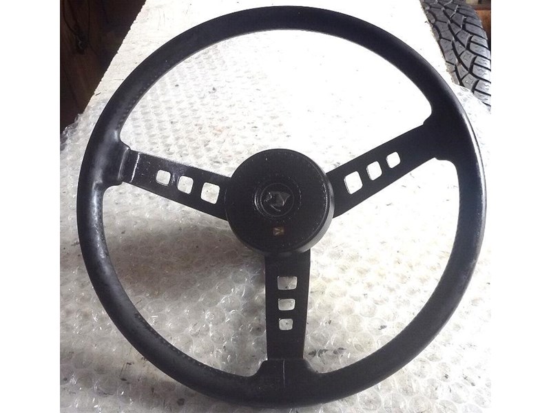 mustang steering wheel 893158 001