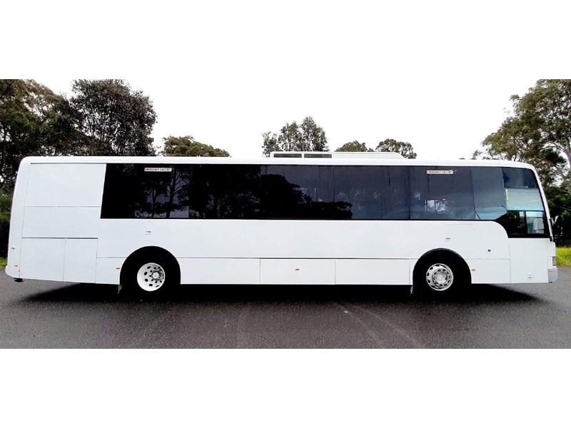 volvo b7r bus combo unit, 2004 model 901666 005