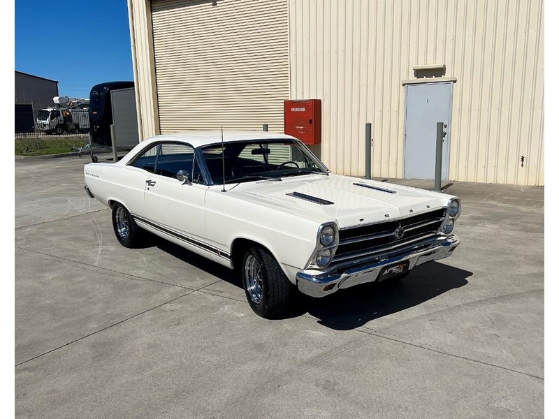 ford fairlane gt 903736 003