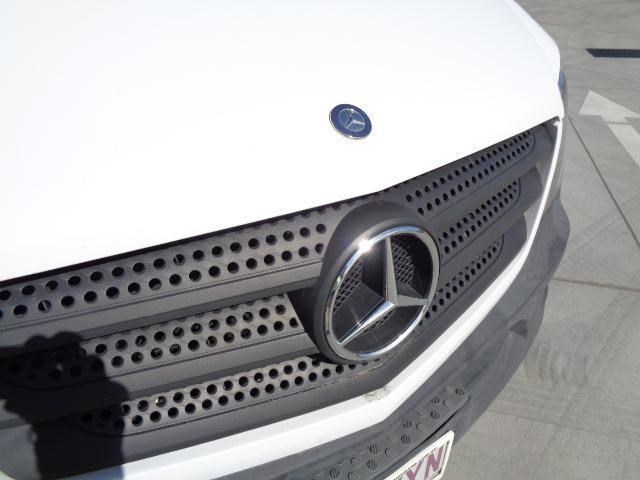 mercedes-benz sprinter 908715 009