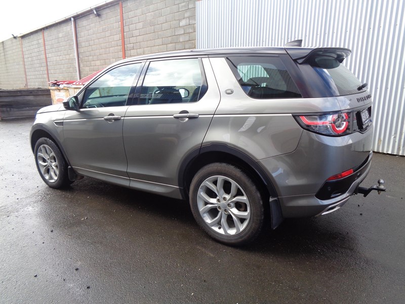 land rover discovery sport 917687 005