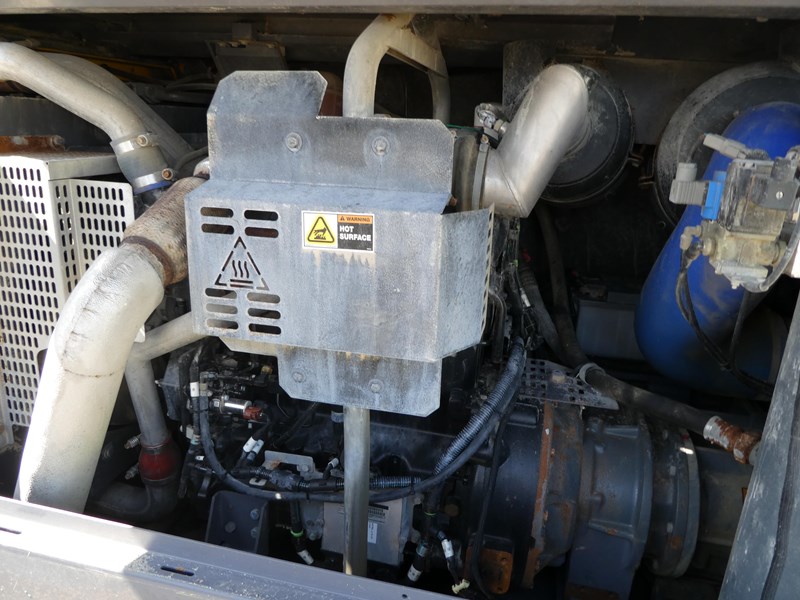atlas copco xats288 trailer mounted air compressor 924478 008