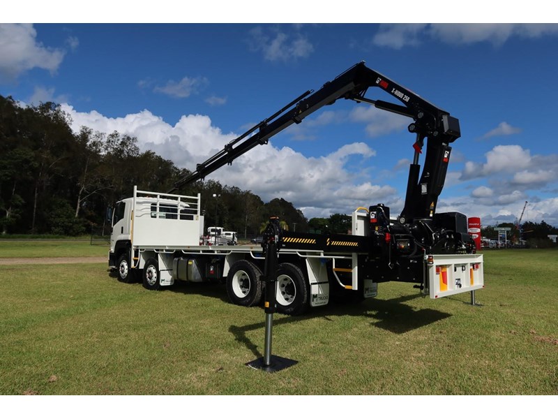 isuzu fyj 300-350 auto lwb 931287 011