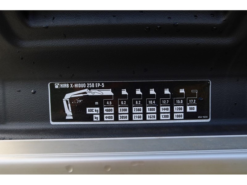 isuzu fyj 300-350 auto lwb 931287 015