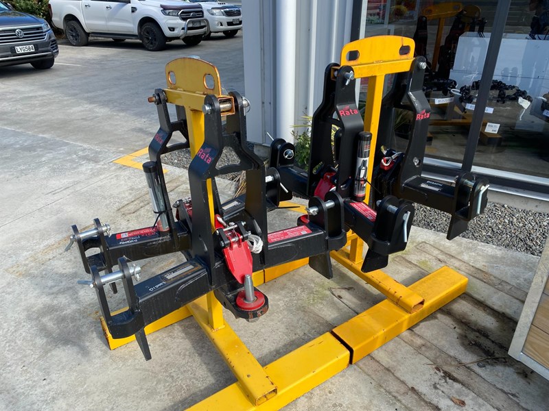 2022 RATA QUICK HITCH for sale