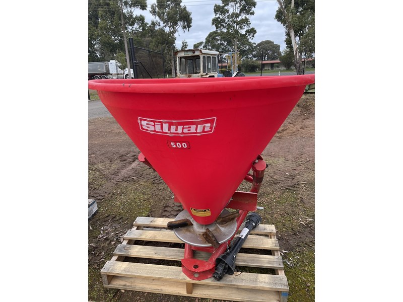 SILVAN 500 SUPER SPREADER. for sale