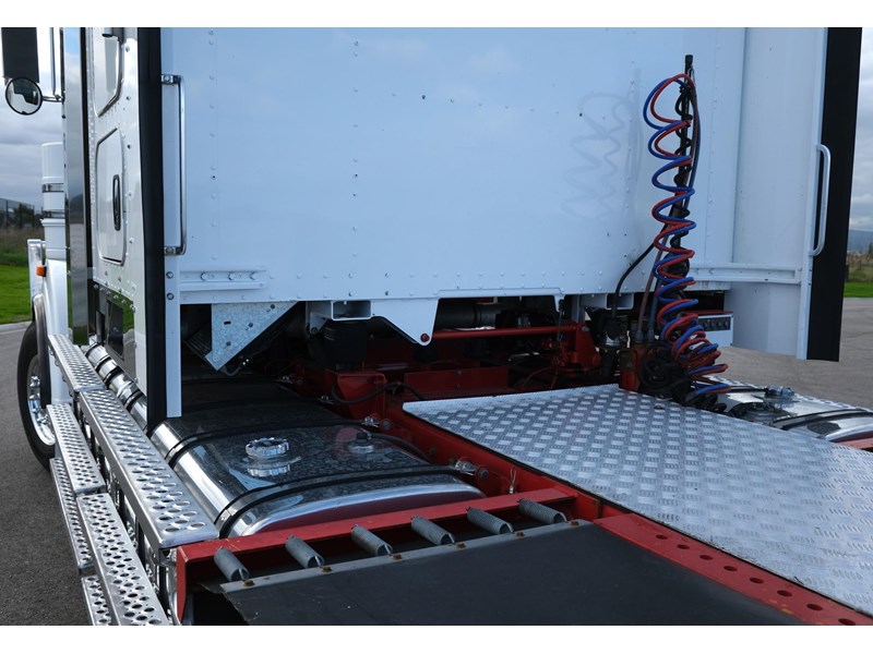 T909 Radiator Assembly 2017 KENWORTH T909 for sale