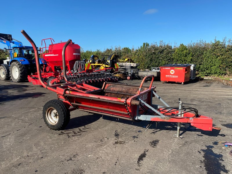 FEEDER LEADER TRAILED for sale