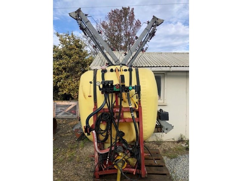 HARDI SPRAYER for sale
