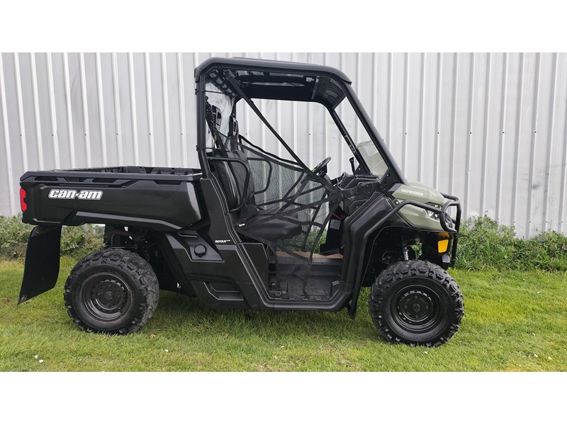 can-am defender 951298 002