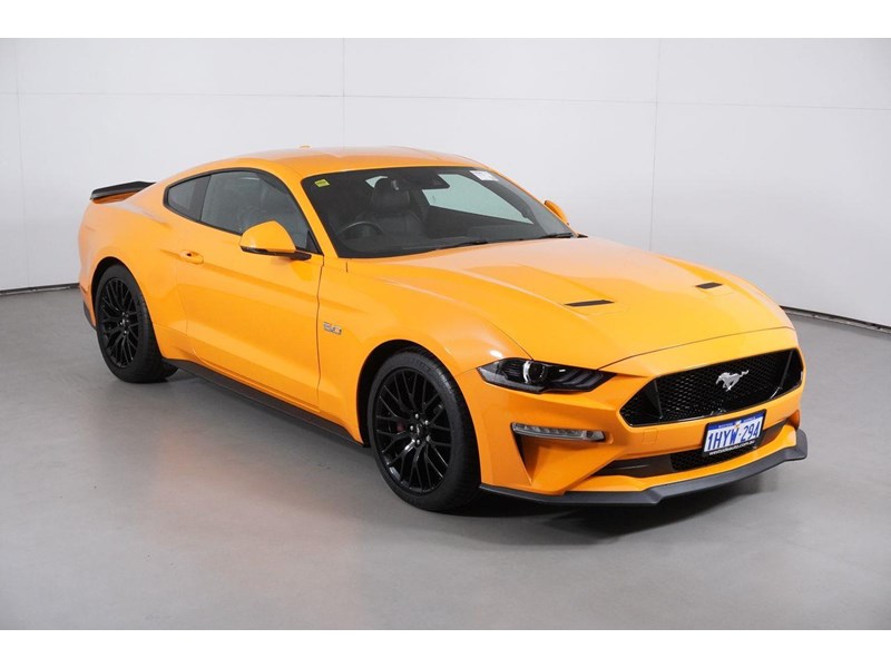 ford mustang gt 952544 023