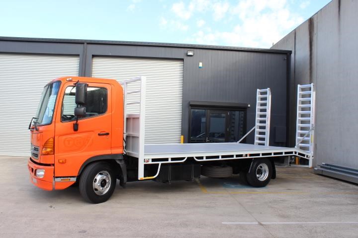 hino 500 series - fc 1018 953071 003