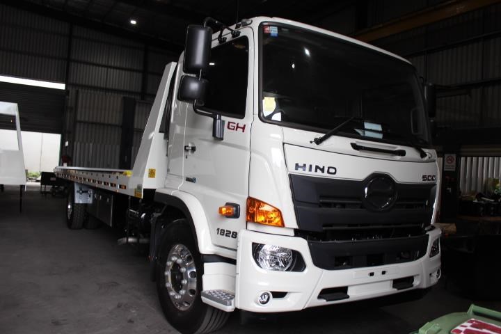 hino 500 series - gh 1728 957119 009