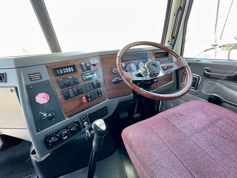 western star 4800 fx 957643 015