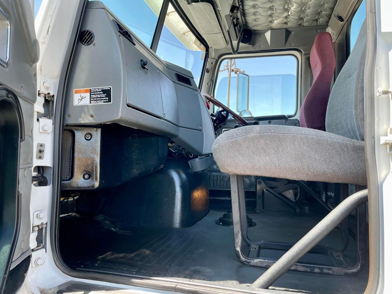 western star 4800 fx 957643 019
