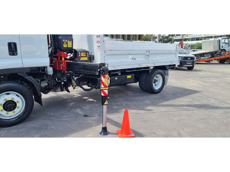 isuzu f series 956705 012