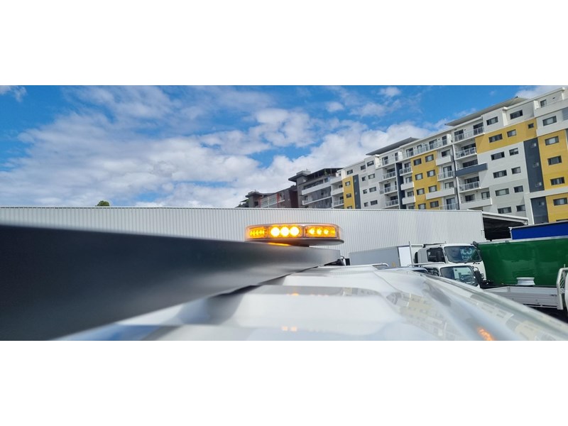 isuzu f series 956705 035