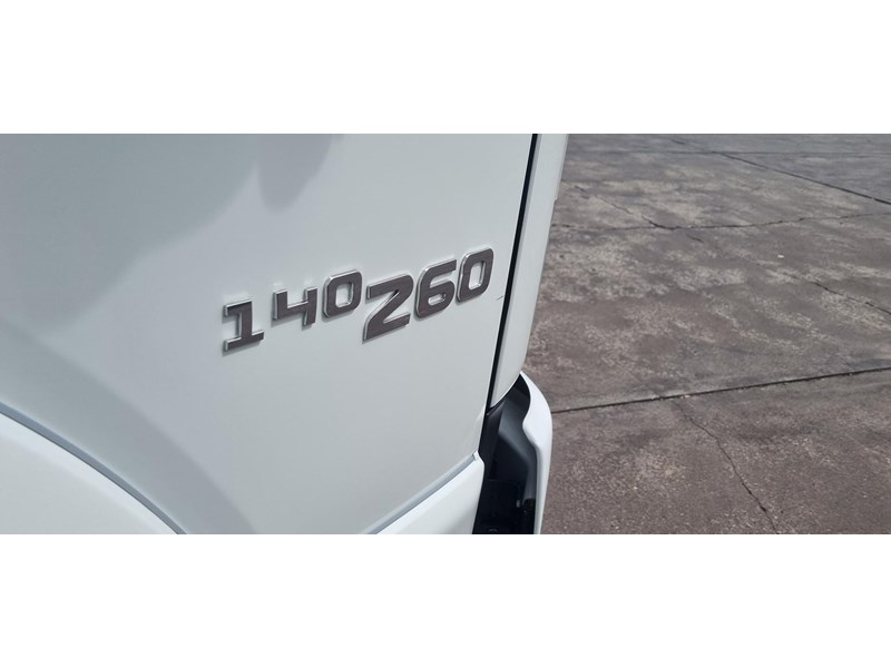 isuzu f series 956705 028