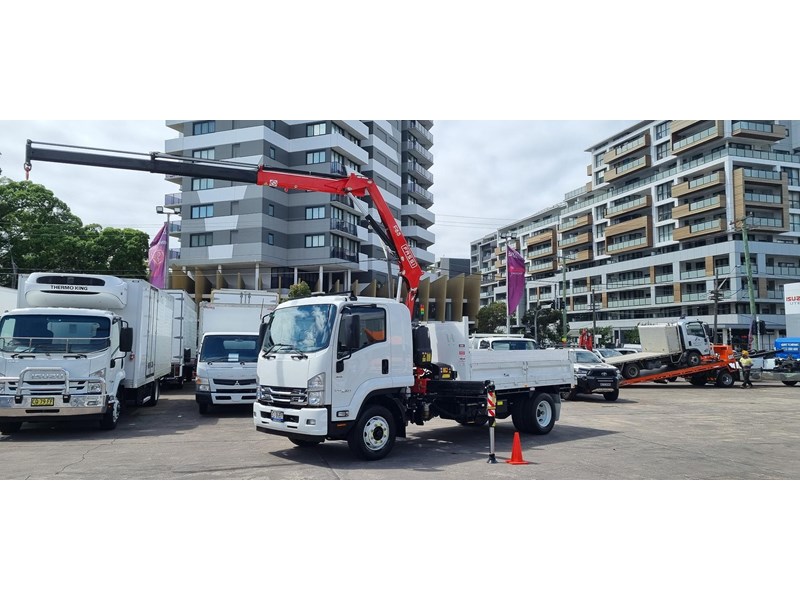isuzu f series 956705 008