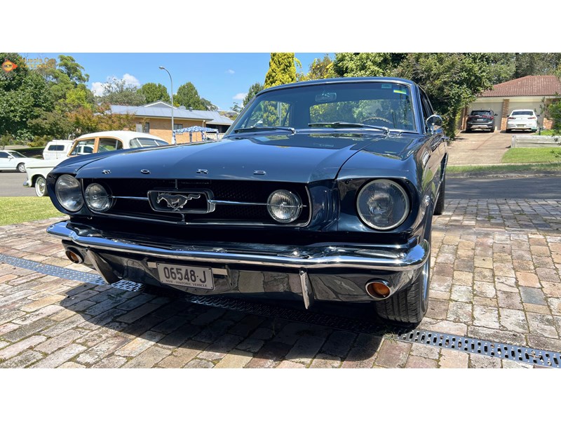 ford mustang 973565 003