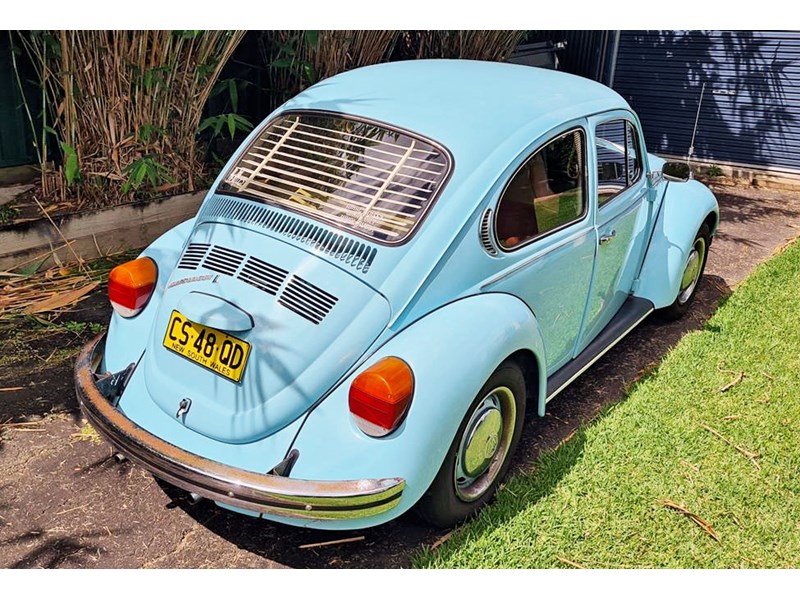 volkswagen super beetle 975260 003