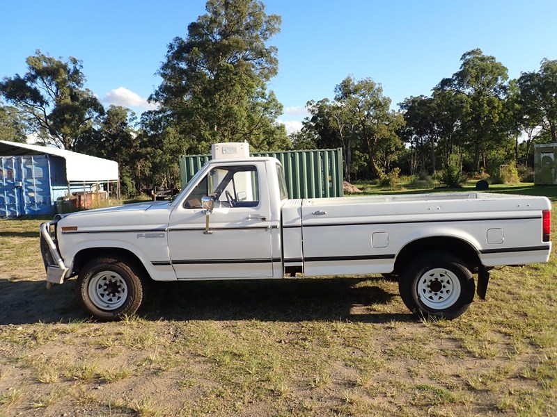 ford f250 978387 002
