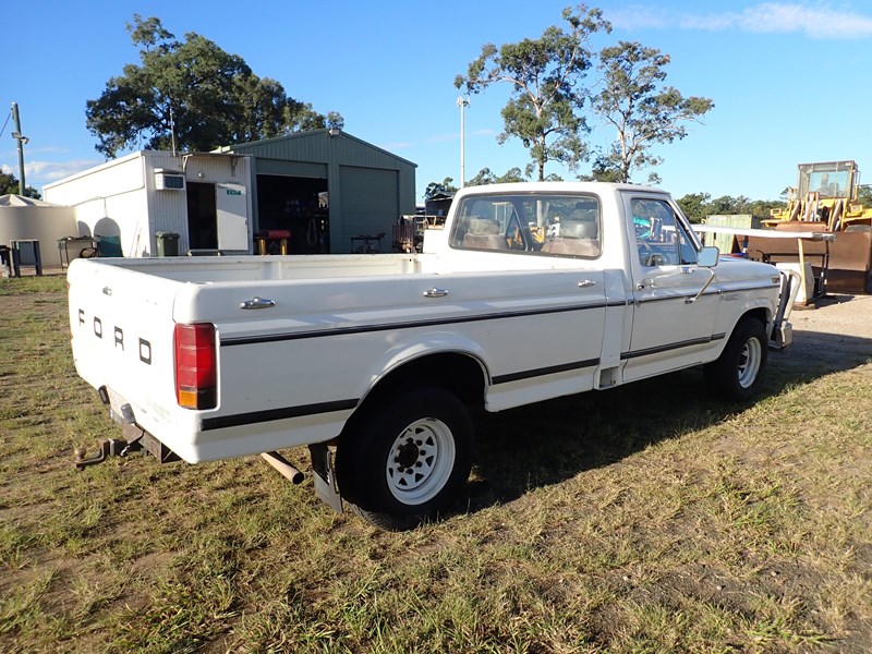 ford f250 978387 006