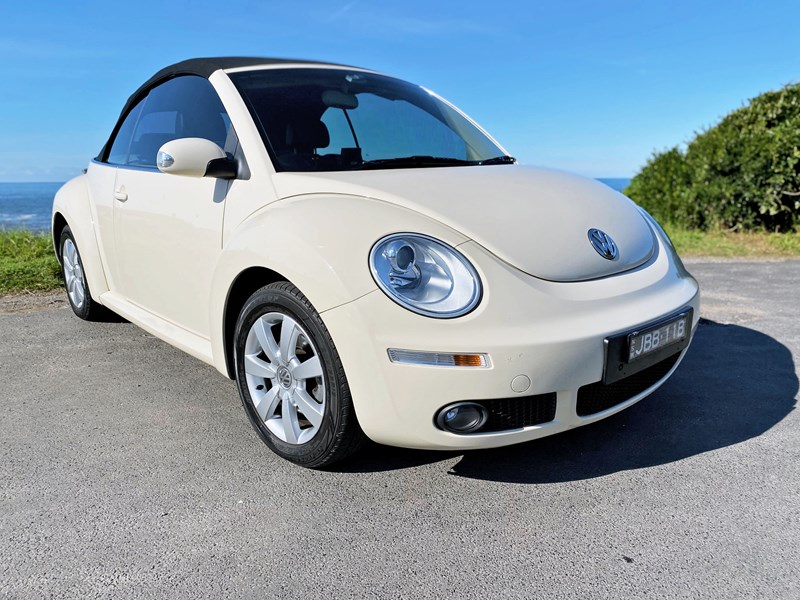 volkswagen beetle 981225 001